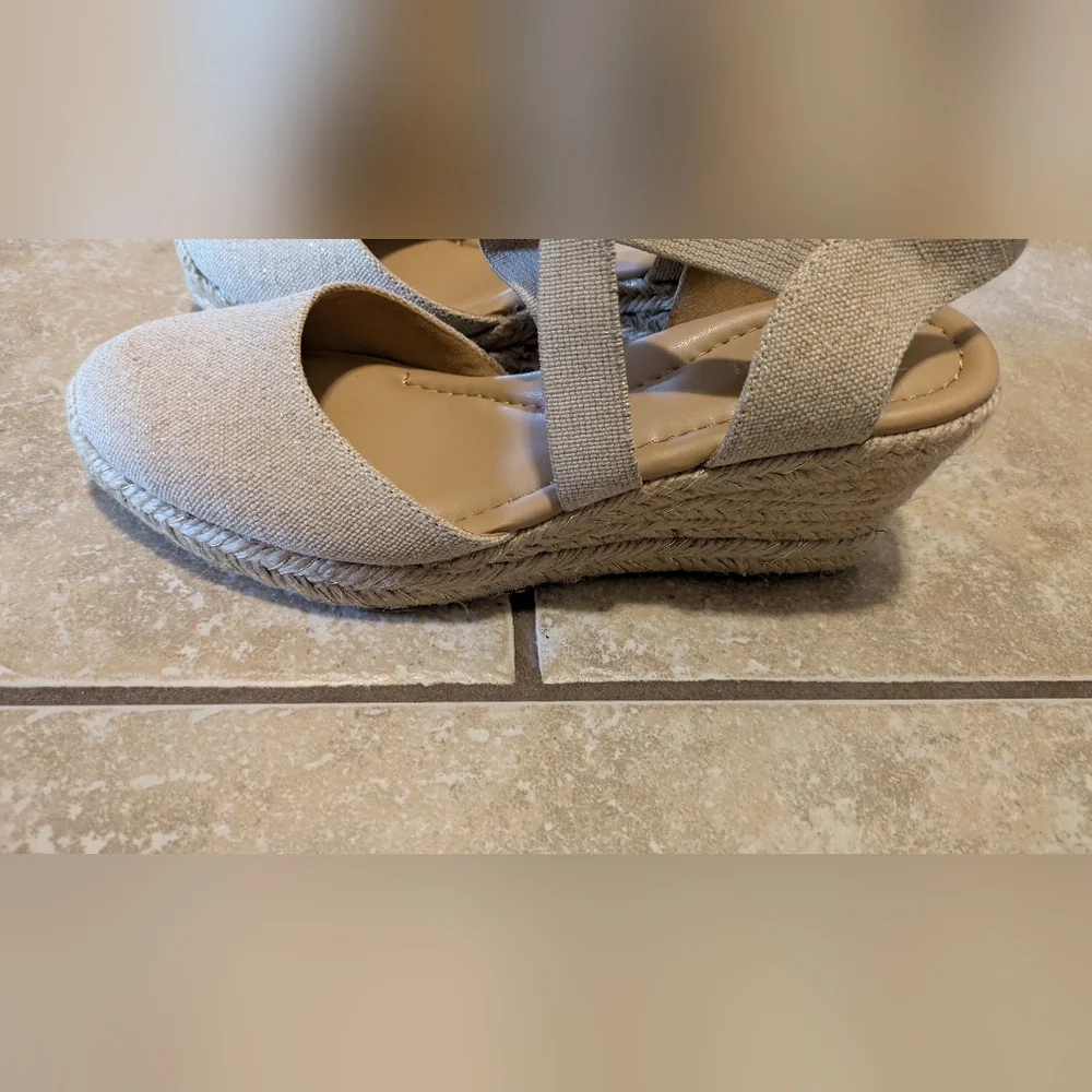 Meza Elegant Cream‎ Espadrille Sandals